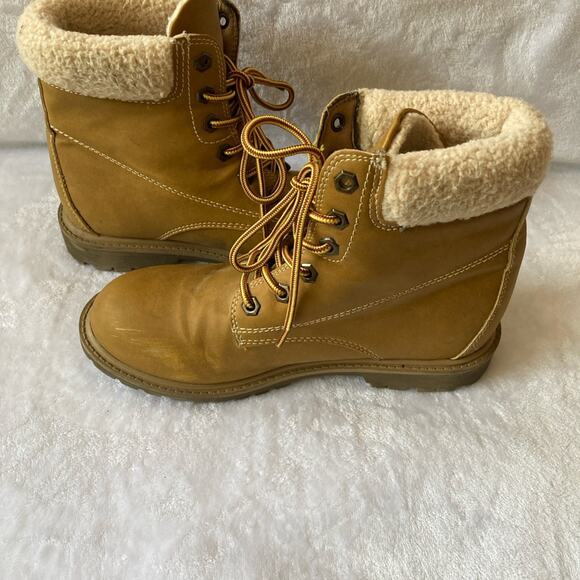 Esprit Tan Chunky Rugged Sole Faux Sherpa Lined Combat Boots Size 8 - Picture 2 of 5